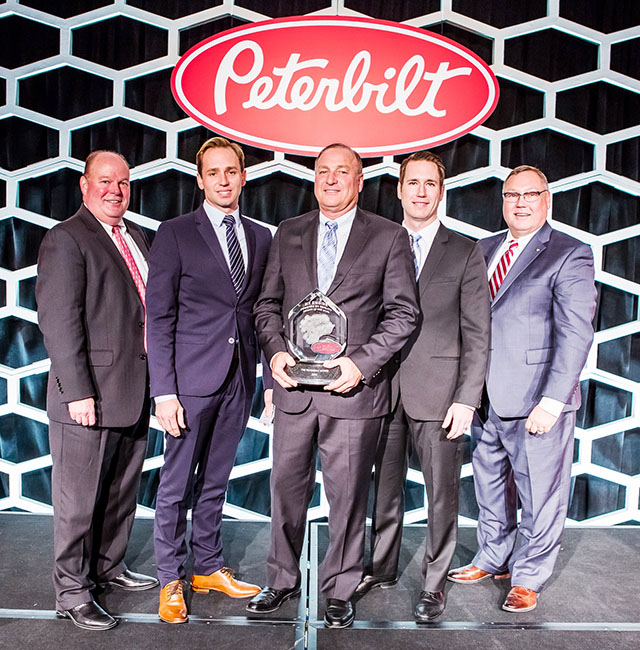 The Pete Store Named 2015 PACCAR MX Engine Dealer of the Year