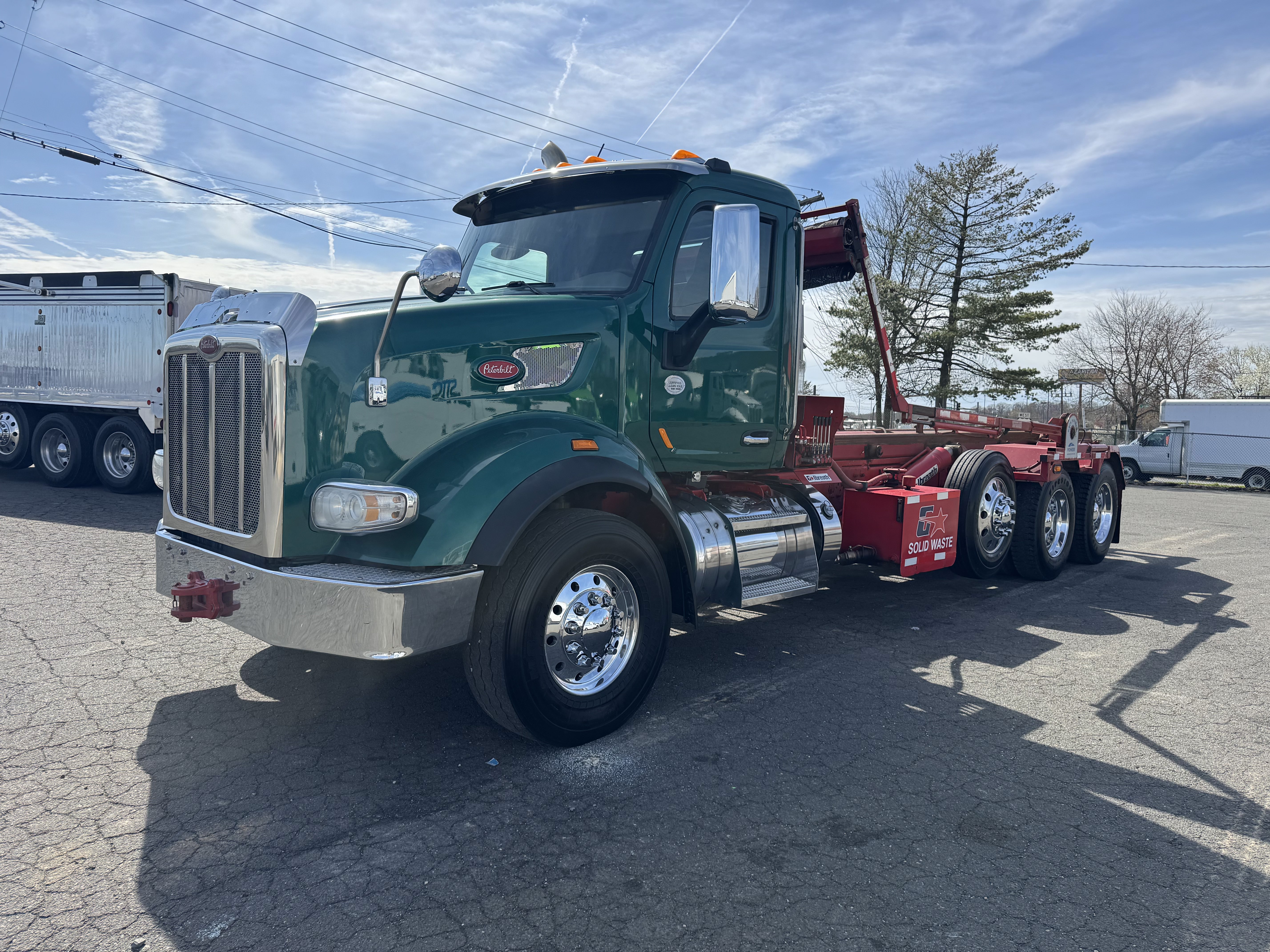 2017 Peterbilt 567
