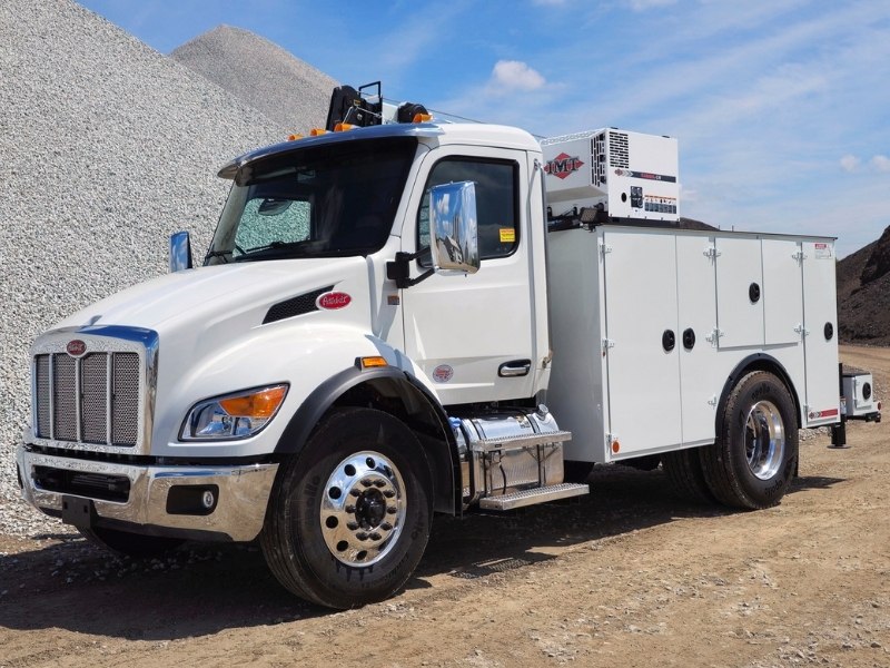 2026 Peterbilt 536