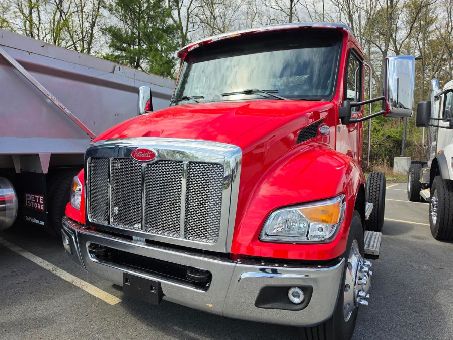 2027 Peterbilt 536
