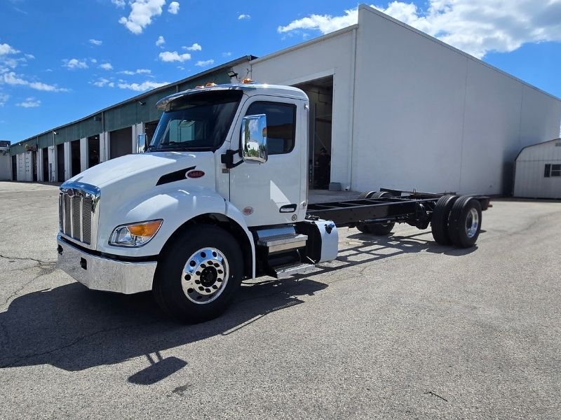 2026 Peterbilt 536