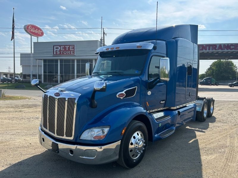 2020 Peterbilt 579