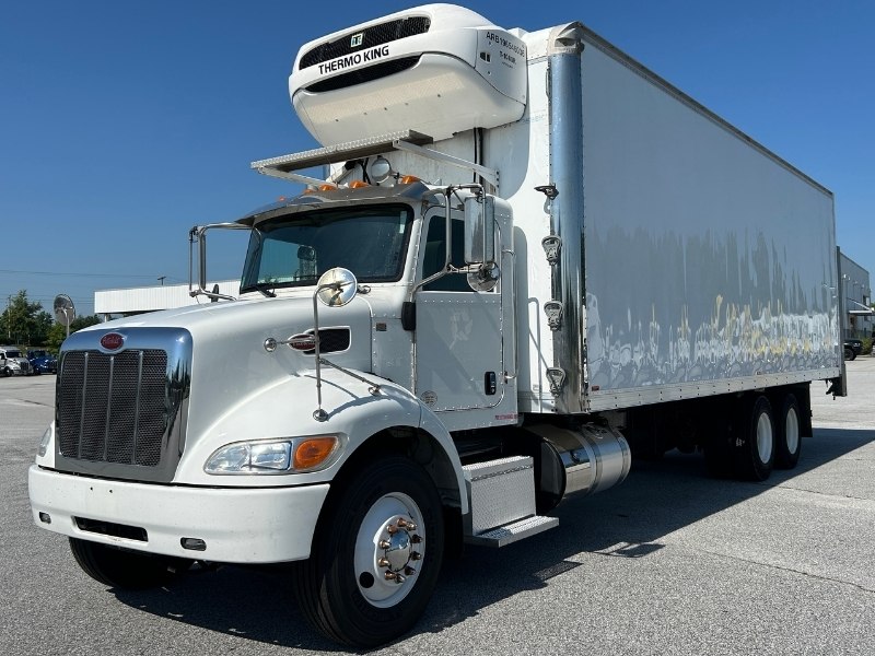 2019 Peterbilt 348