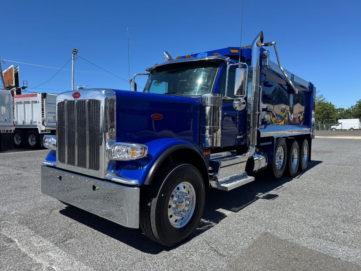 2027 Peterbilt 589