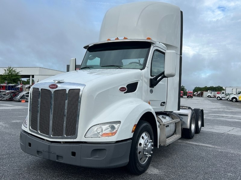 2020 Peterbilt 579