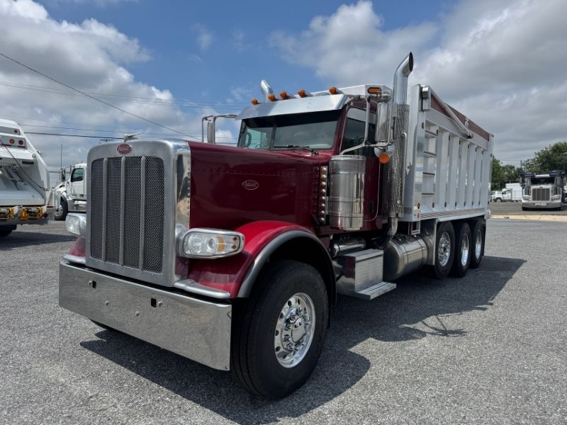 2022 Peterbilt 389