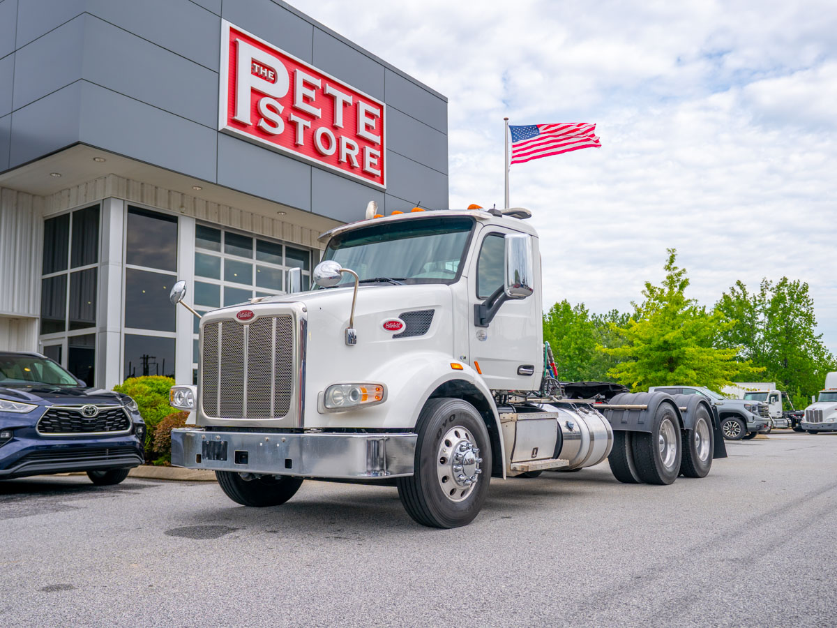 2020 Peterbilt 567