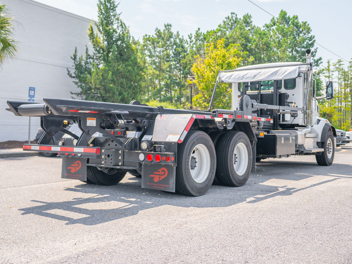 2025 Peterbilt 567 in Pooler, GA — photo 6