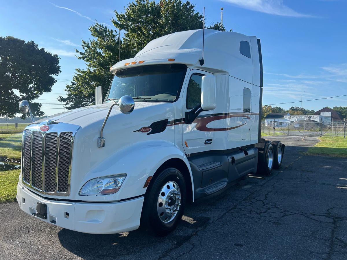 2020 Peterbilt 579