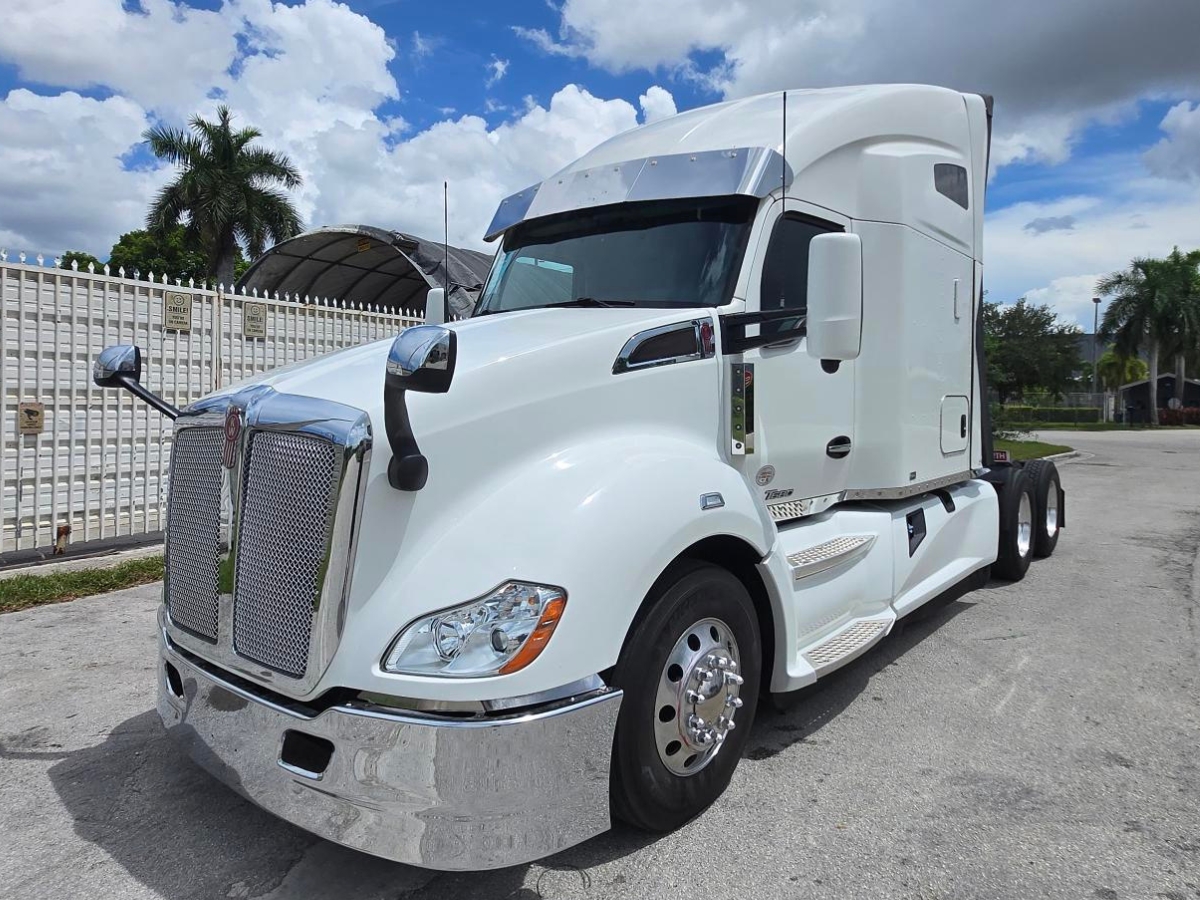 2022 Kenworth T680