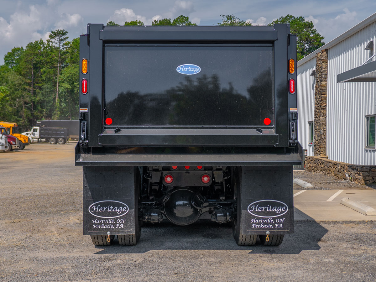 2027 Peterbilt 567 — photo 6