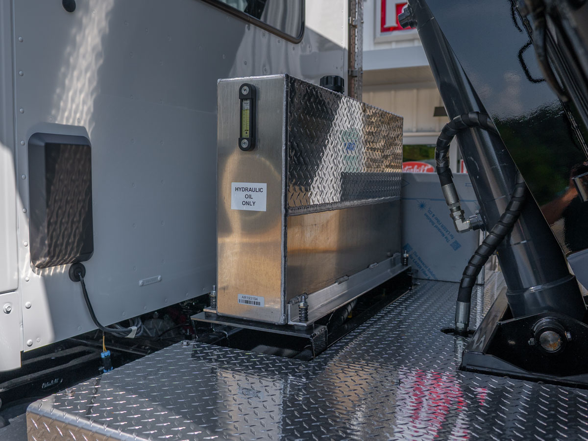 2027 Peterbilt 567 — photo 4
