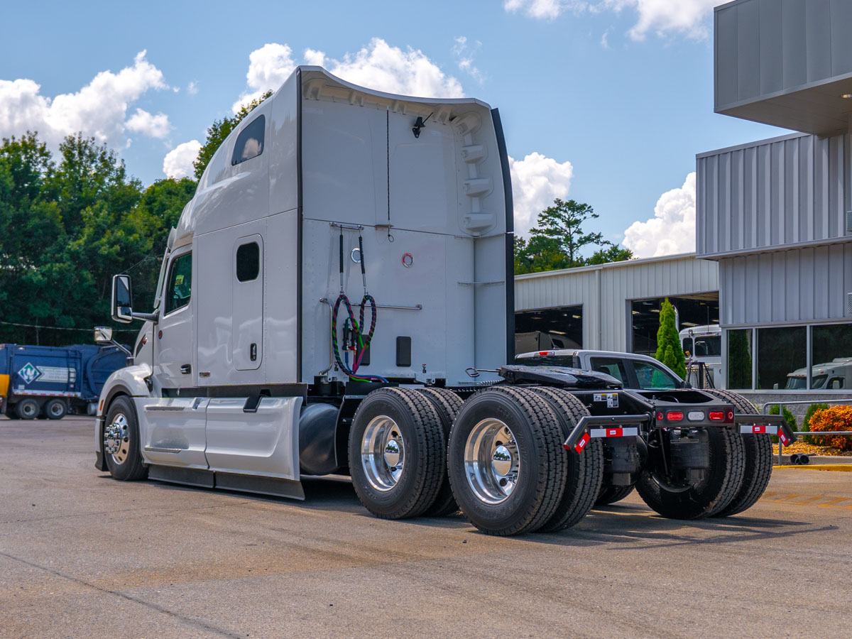 2027 Peterbilt 579 in Ringgold, GA — photo 5