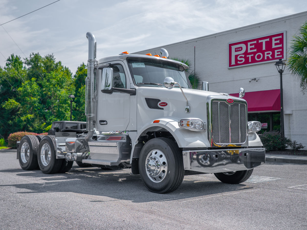 2027 Peterbilt 567 in Knoxville, TN — photo 7