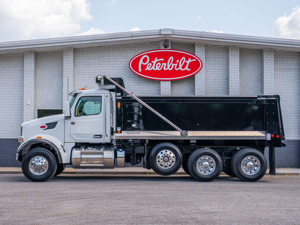 2026 Peterbilt 567 in Knoxville, TN — photo 3