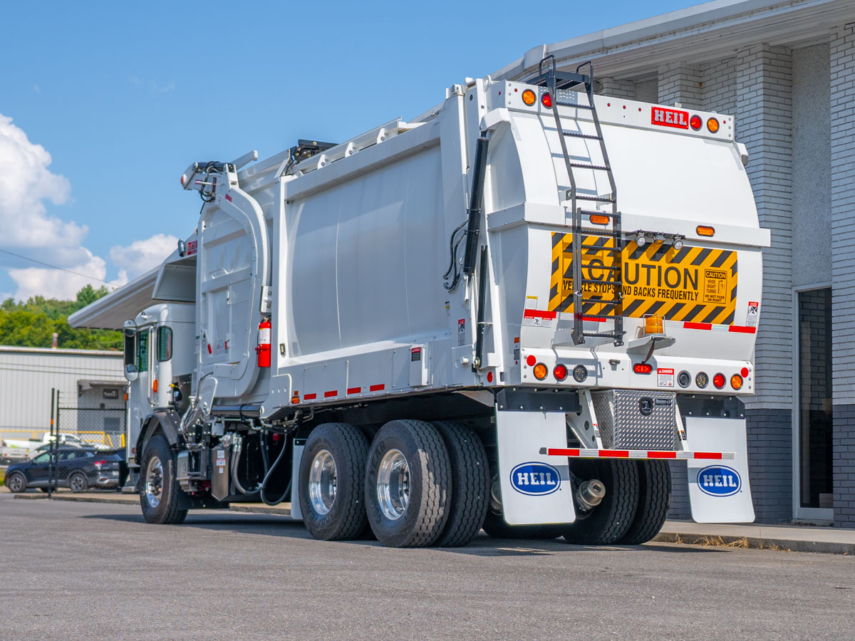 2025 Peterbilt 520 in Knoxville, TN — photo 4