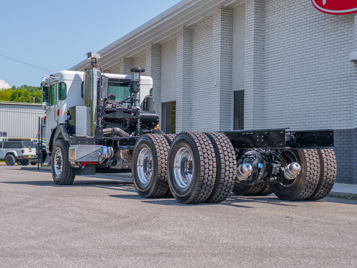 2026 Peterbilt 520 in Knoxville, TN — photo 4