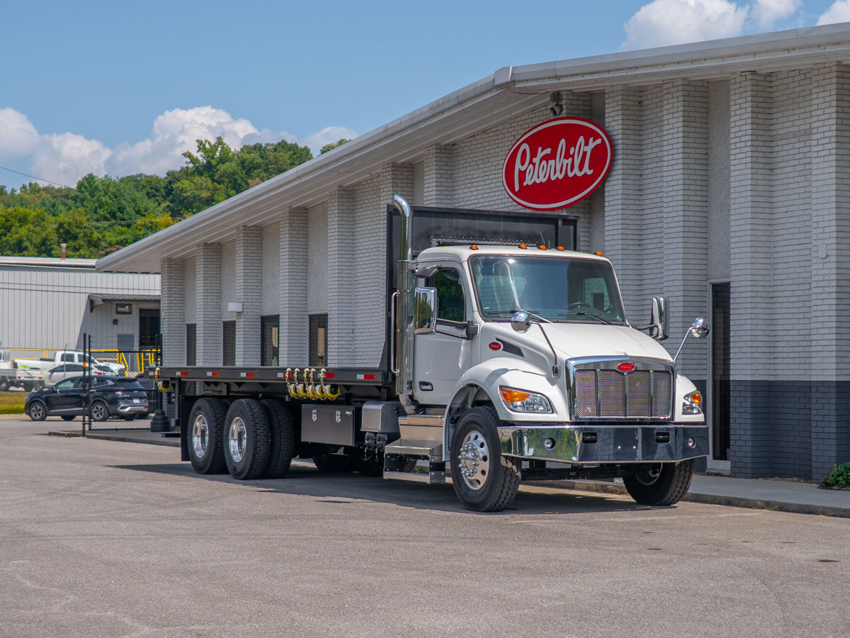 2026 Peterbilt 548 in Knoxville, TN — photo 8