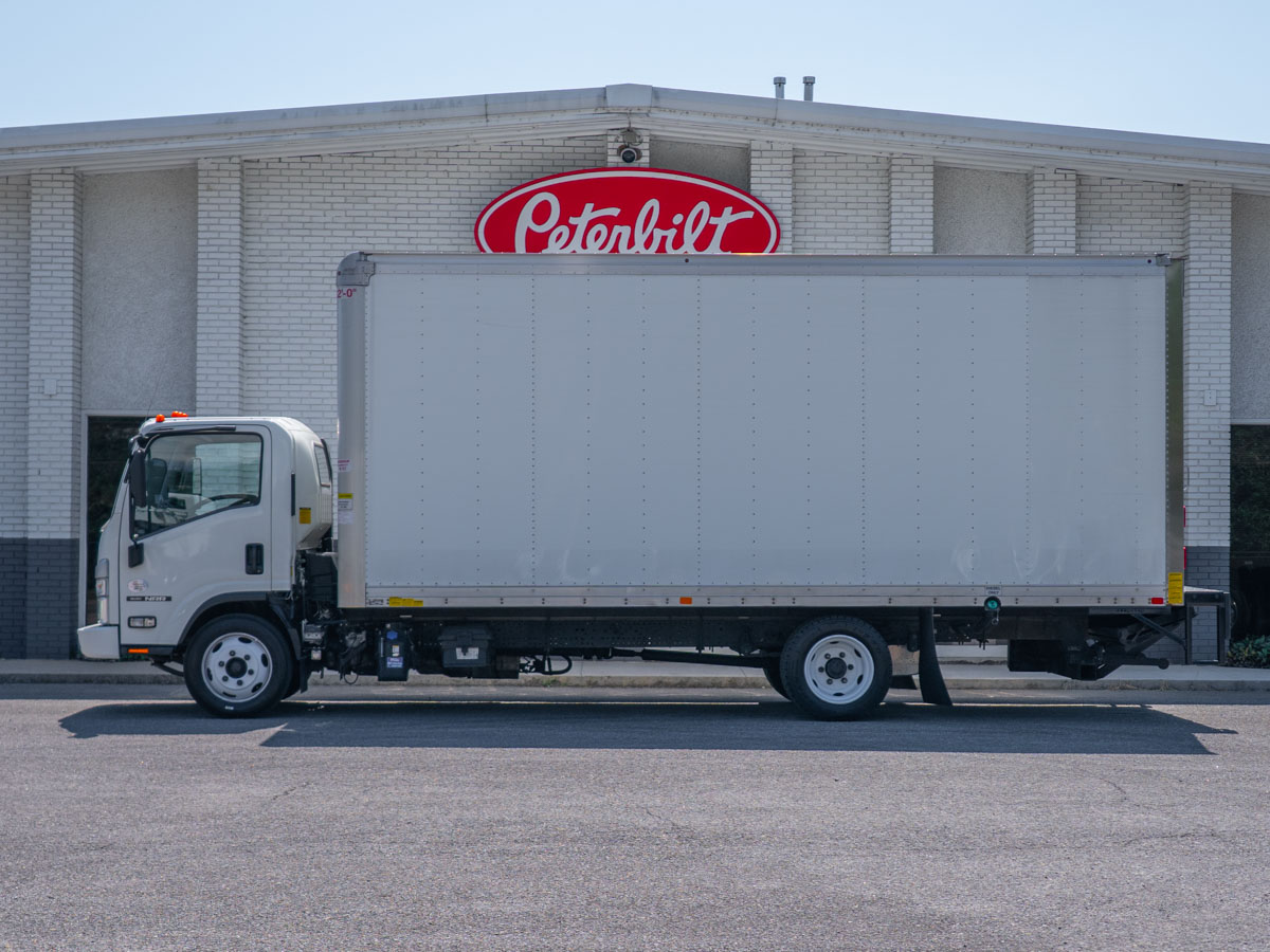 2023 Isuzu in Knoxville, TN — photo 3