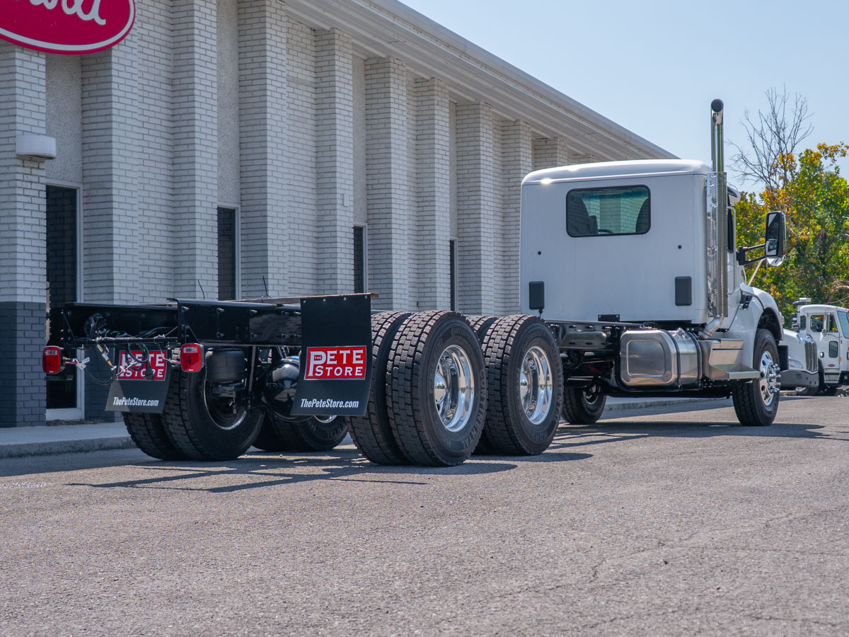 2027 Peterbilt 548 in Knoxville, TN — photo 6