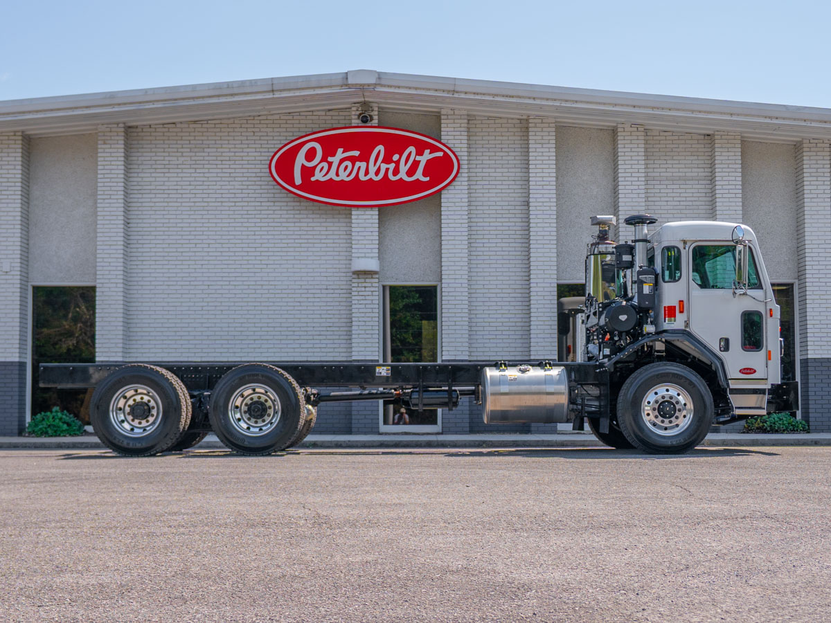 2026 Peterbilt 520 in Knoxville, TN — photo 7