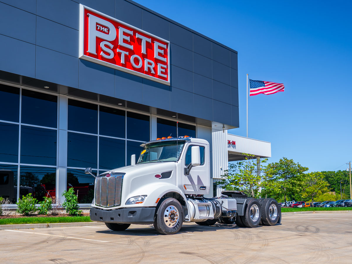 2021 Peterbilt 579