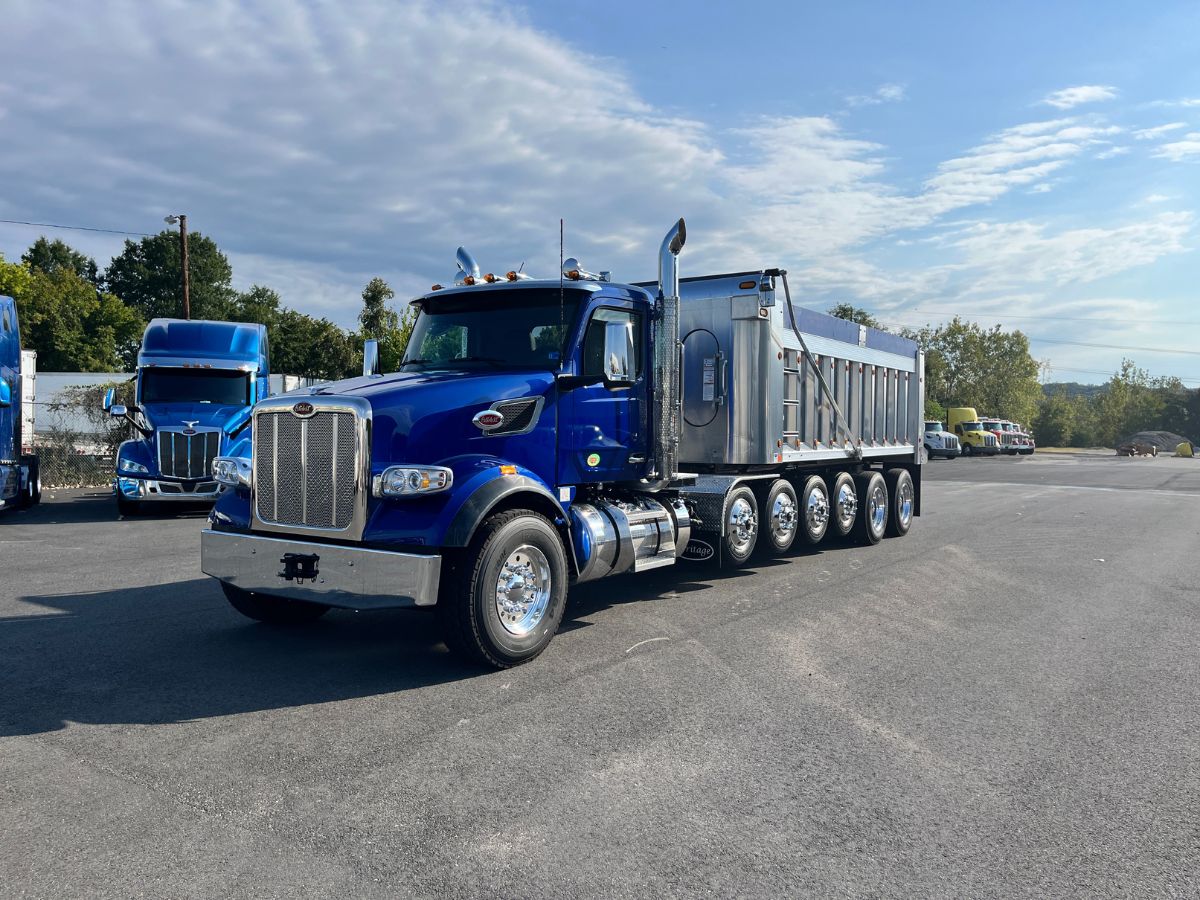 2027 Peterbilt 567