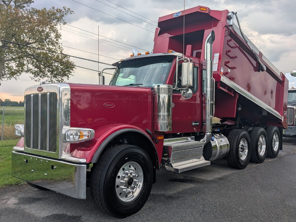2027 Peterbilt 589