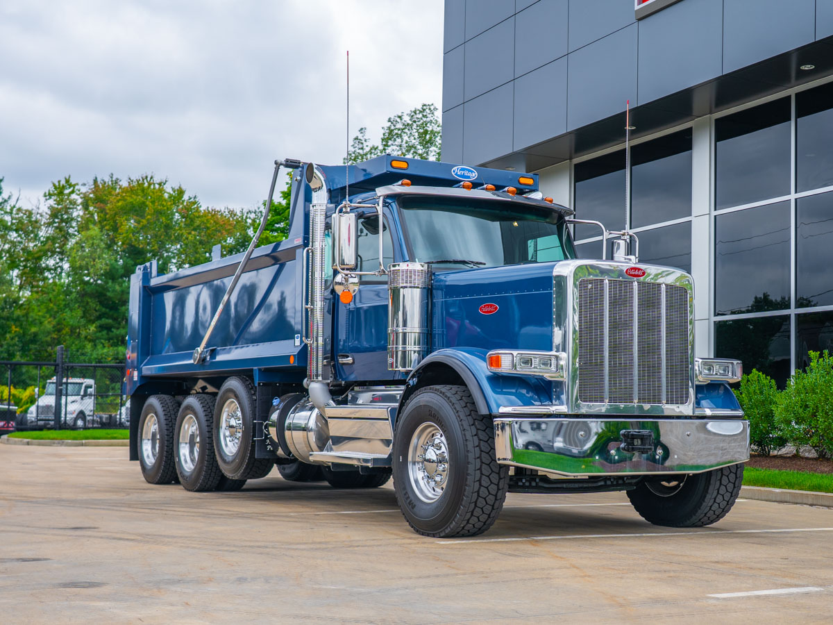 2027 Peterbilt 589 in Plainville, MA — photo 8