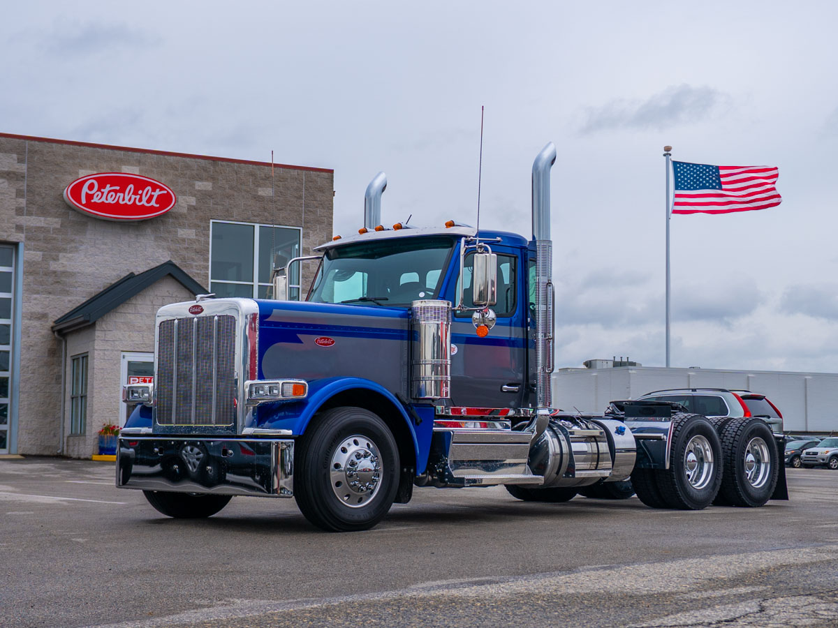 2027 Peterbilt 589