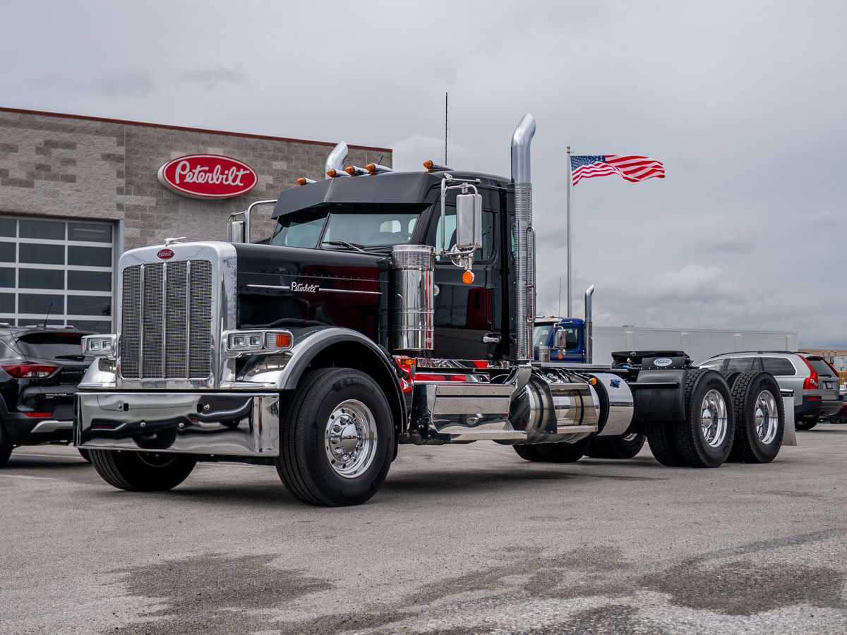 2026 Peterbilt 589