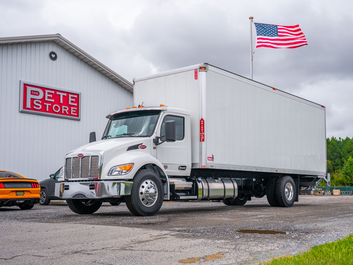 2026 Peterbilt 536
