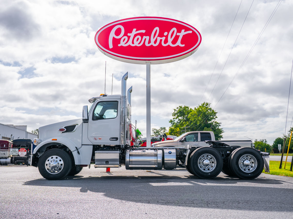 2027 Peterbilt 567 in Hagerstown, MD — photo 3