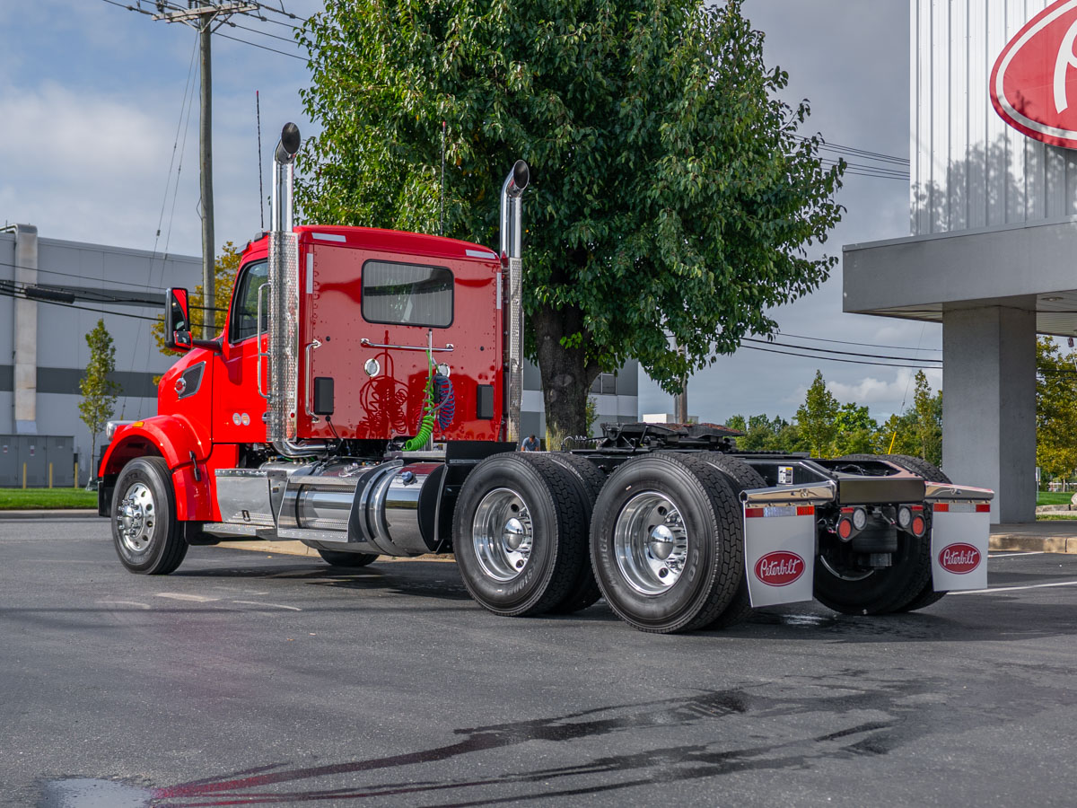 2027 Peterbilt 567 in Hagerstown, MD — photo 4