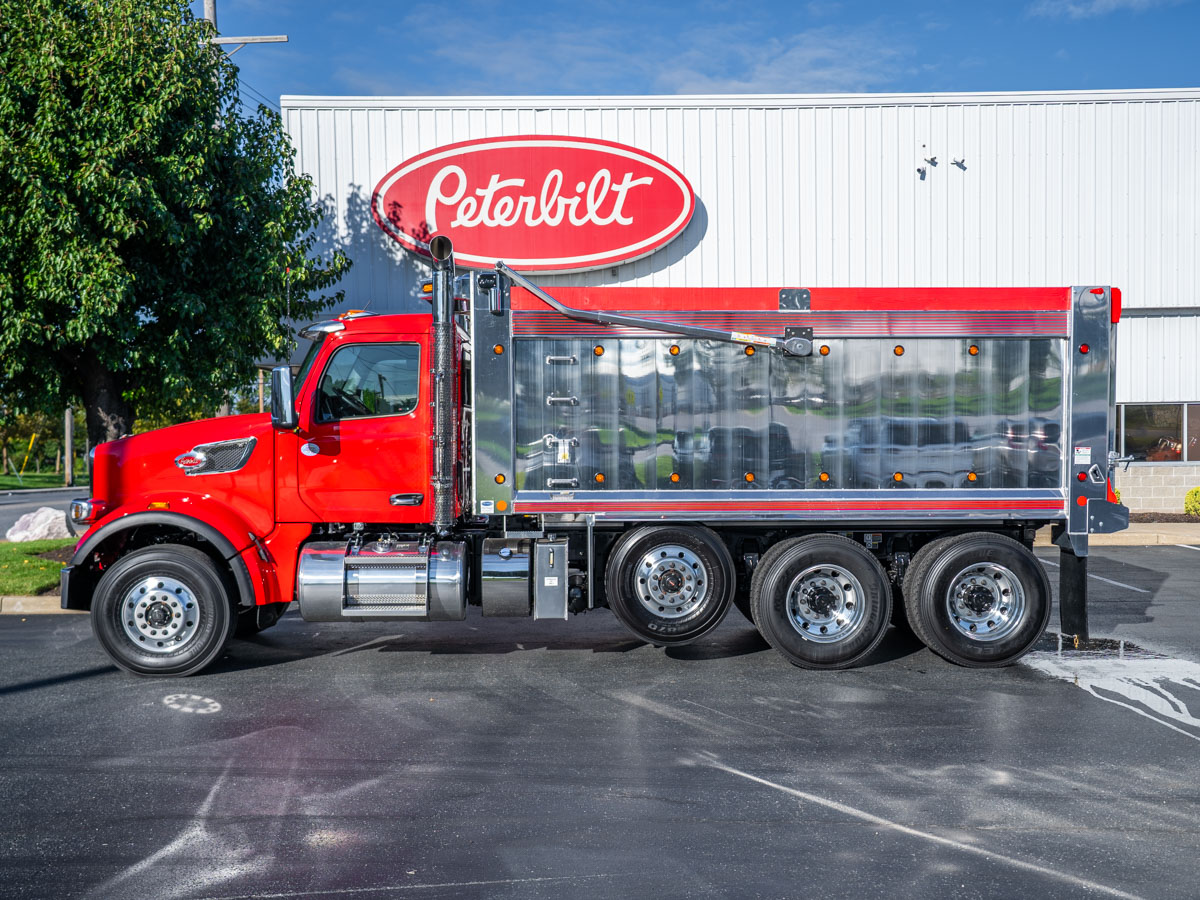 2027 Peterbilt 567 in Landover, MD — photo 3