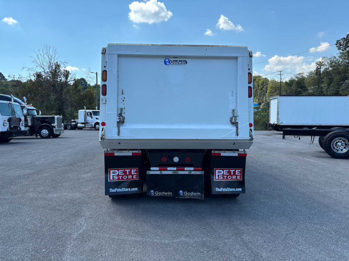 2025 Peterbilt 567 in Knoxville, TN — photo 5