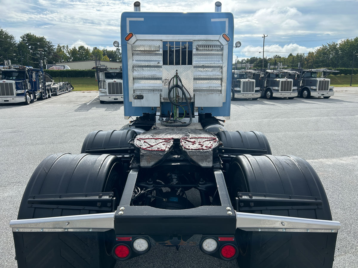 2022 Peterbilt 389 in Duncan, SC — photo 5