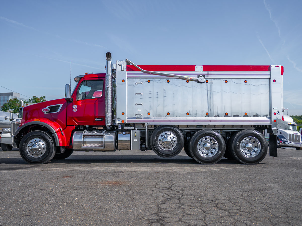 2027 Peterbilt 567 in Landover, MD — photo 3