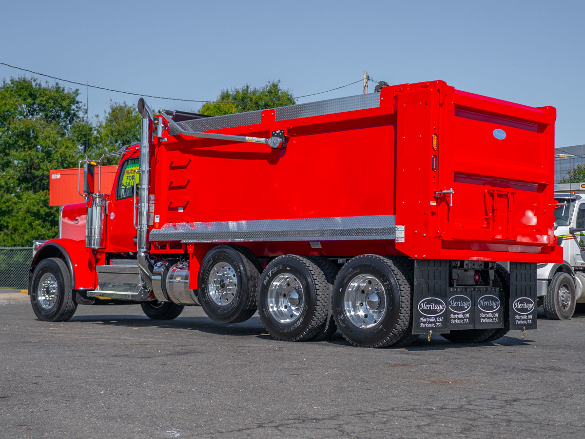 2027 Peterbilt 589 in Landover, MD — photo 4