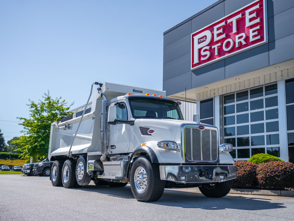 2025 Peterbilt 567 in Duncan, SC — photo 8