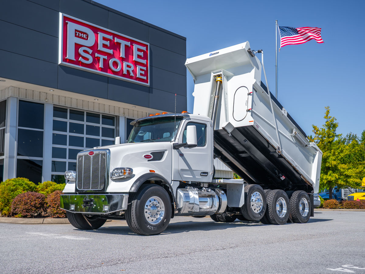 2025 Peterbilt 567 in Duncan, SC — photo 2