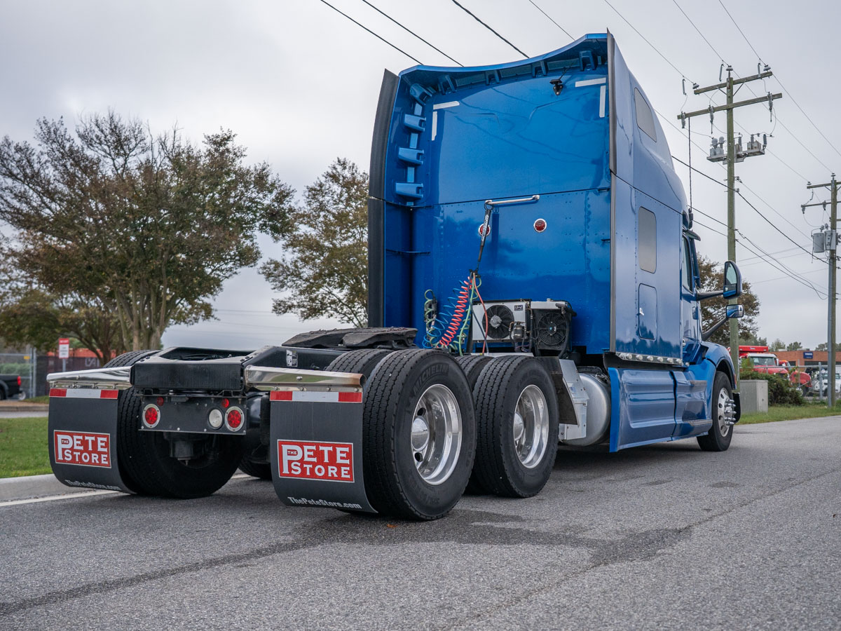 2022 Peterbilt 579 in Chesapeake, VA — photo 6