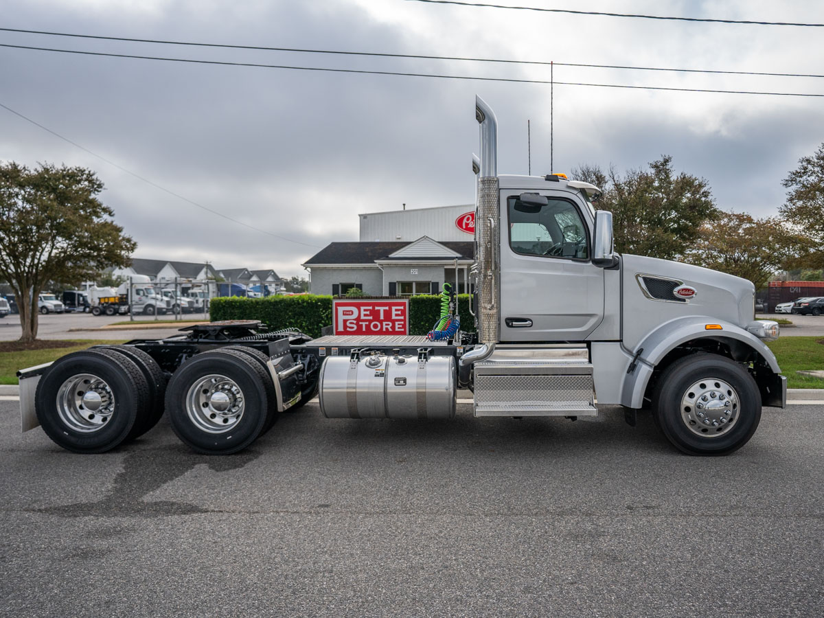 2027 Peterbilt 567 in Chesapeake, VA — photo 7