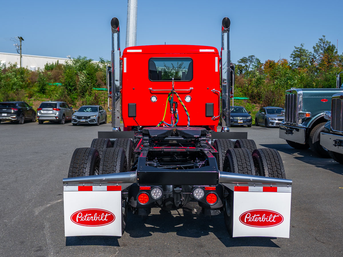 2027 Peterbilt 589 in Gainesville, VA — photo 5