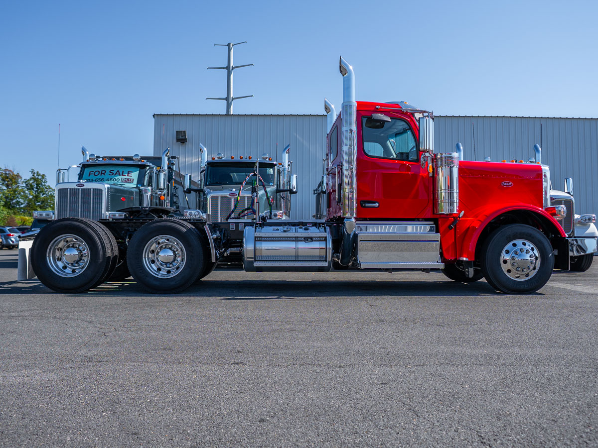 2027 Peterbilt 589 in Gainesville, VA — photo 7