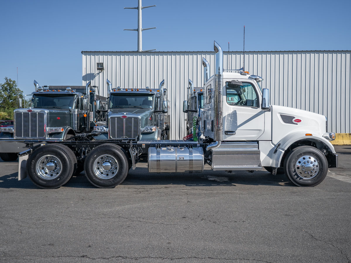 2027 Peterbilt 567 in Gainesville, VA — photo 7