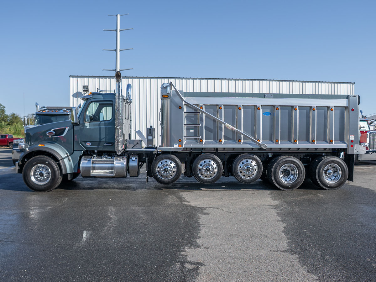 2027 Peterbilt 567 in Gainesville, VA — photo 3