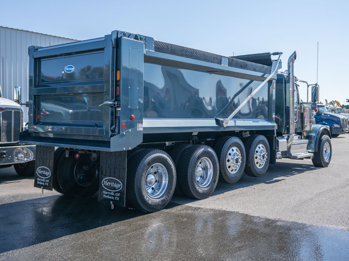 2027 Peterbilt 589 in Gainesville, VA — photo 5