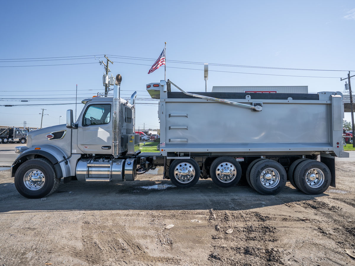 2026 Peterbilt 567 in Richmond, VA — photo 3