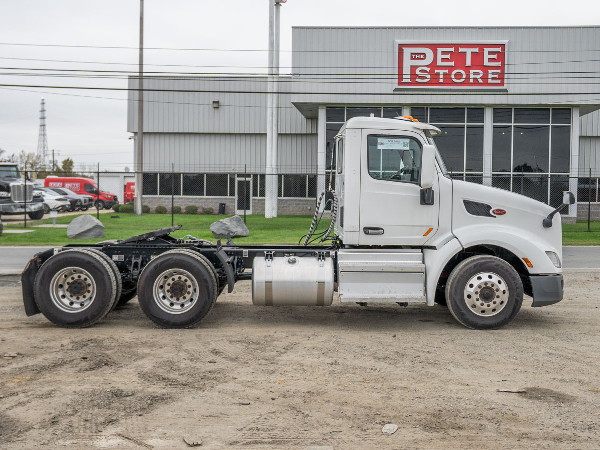 2021 Peterbilt 579 in Chesapeake, VA — photo 7